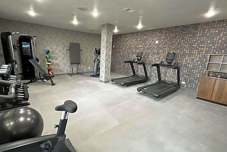 La Quinta Inn & Suites by Wyndham South Holland