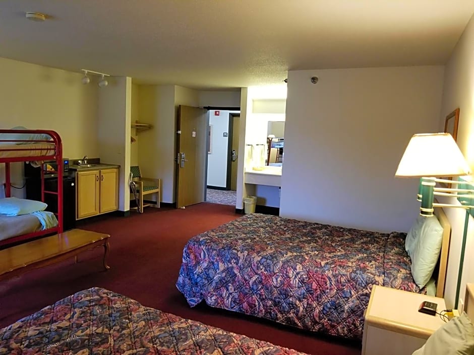 Bilmar Inn & Suites