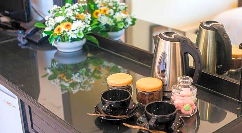 The Lokal Hotel Phuket