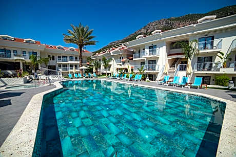 Blue Star Hotel