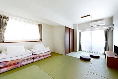 Japanese-Style Superior Room