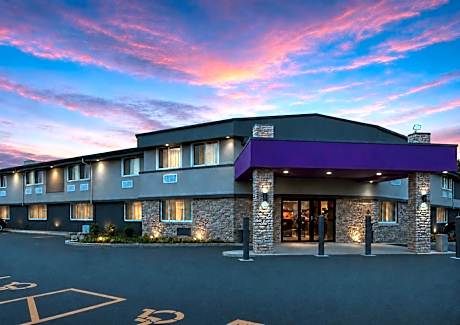 Sleep Inn & Suites Madison West