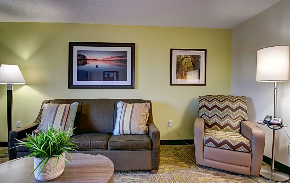 Candlewood Suites : Richmond - West Broad