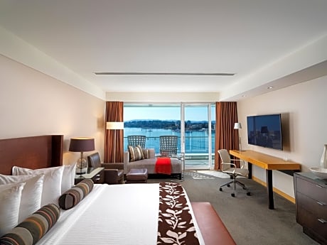 Erickson Wing King Studio - Pet Friendly