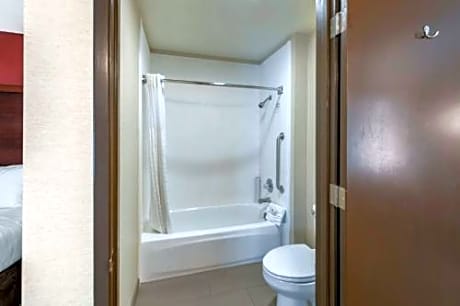 Queen Room with Two Queen Beds - Accessible/Non-Smoking