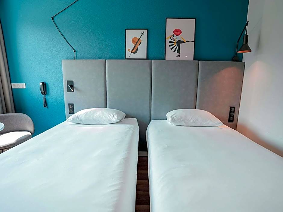 ibis Martigues