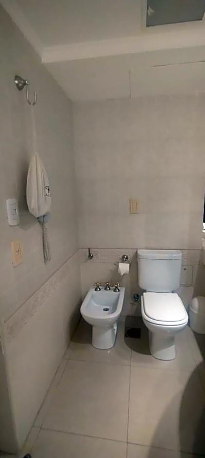 Plaza Real Suites Hotel