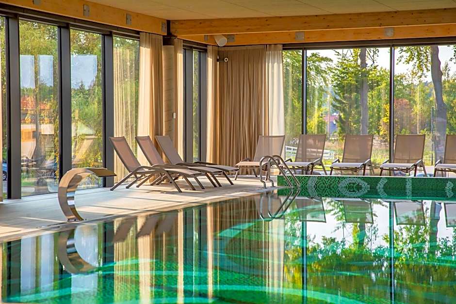 Hotel GLAR Conference & SPA