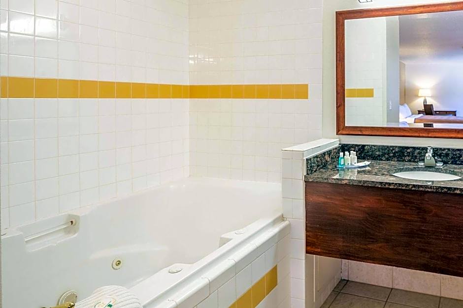 Quality Inn Keystone