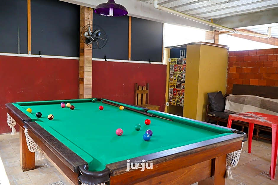 Recanto Pousada JU&JU com piscina COMPARTILHADA