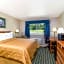 Days Inn & Suites by Wyndham Columbus East Airport