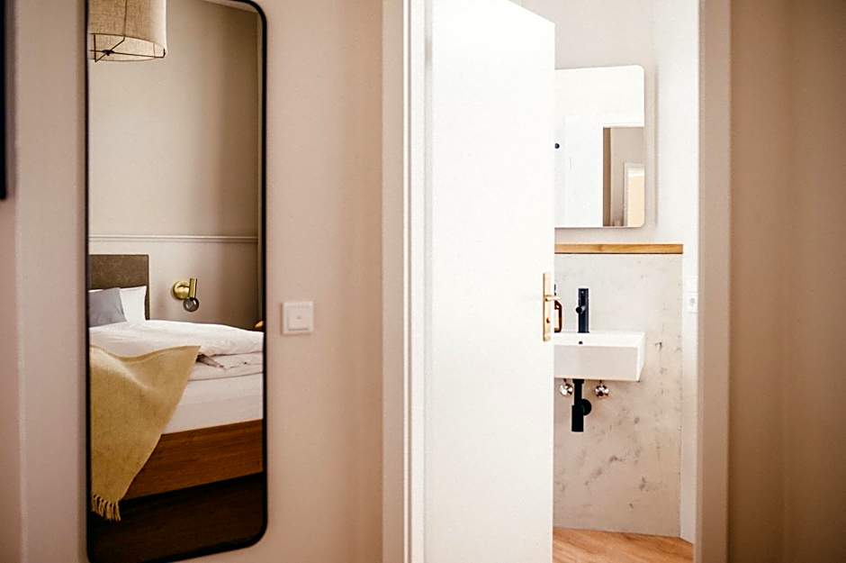 GUT & GASTLICH Stallmann-Hiestand