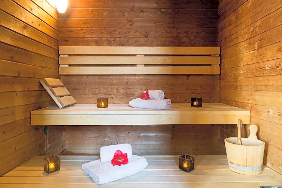 Hotel & Spa du Domaine des Thomeaux, The Originals Relais (Relais du Silence)