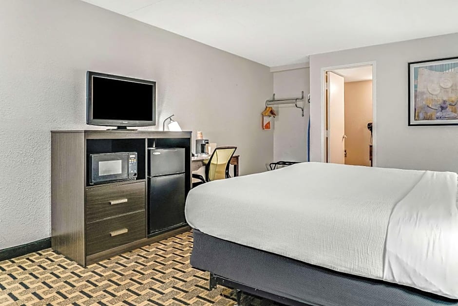 Quality Inn Detroit Downtown