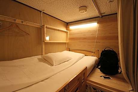 Bed in 4-Bed Mixed Dormitory Room