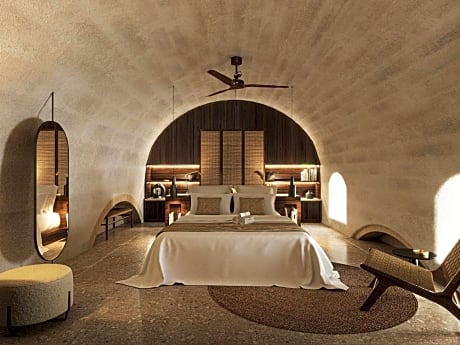 Double or Twin Room with Patio - Cave