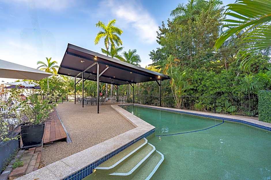 Vitina Studios by Argus