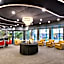 Atrium Hotel At Orange County Airport