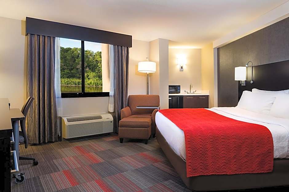 Holiday Inn Milwaukee Riverfront By IHG