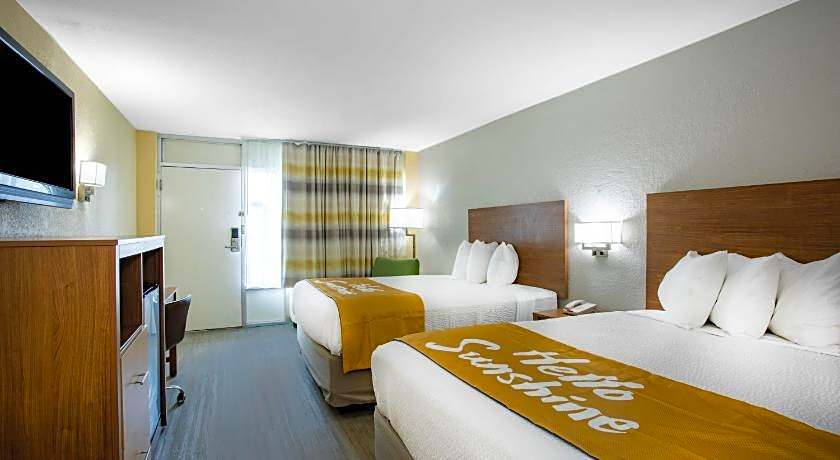 Days Inn by Wyndham Apopka/Orlando