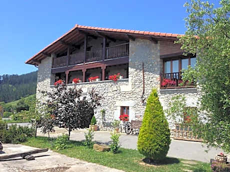 Hotel Rural Mañe
