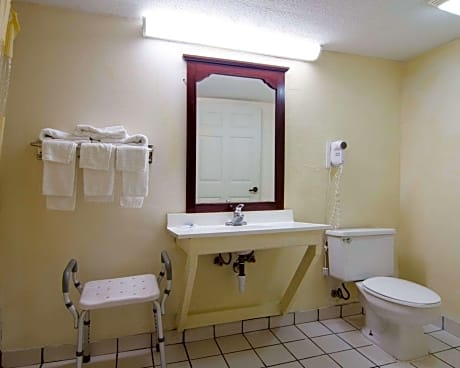 2 Double Beds, Nonsmoking, Accessible