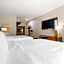 Comfort Inn & Suites Huntsville Near University