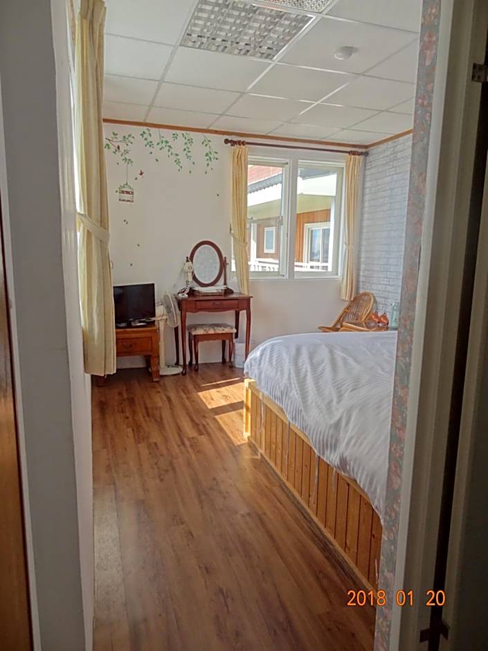 Shan Shui-Yuan Vege Guest House