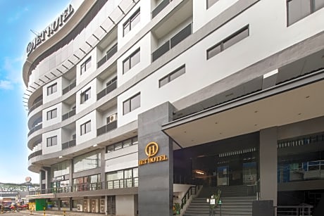 JET Hotel