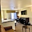 Sleep Inn And Suites Central / I-44