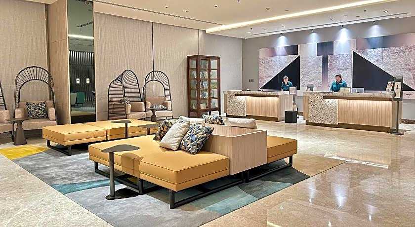 Holiday Inn & Suites Makati By IHG