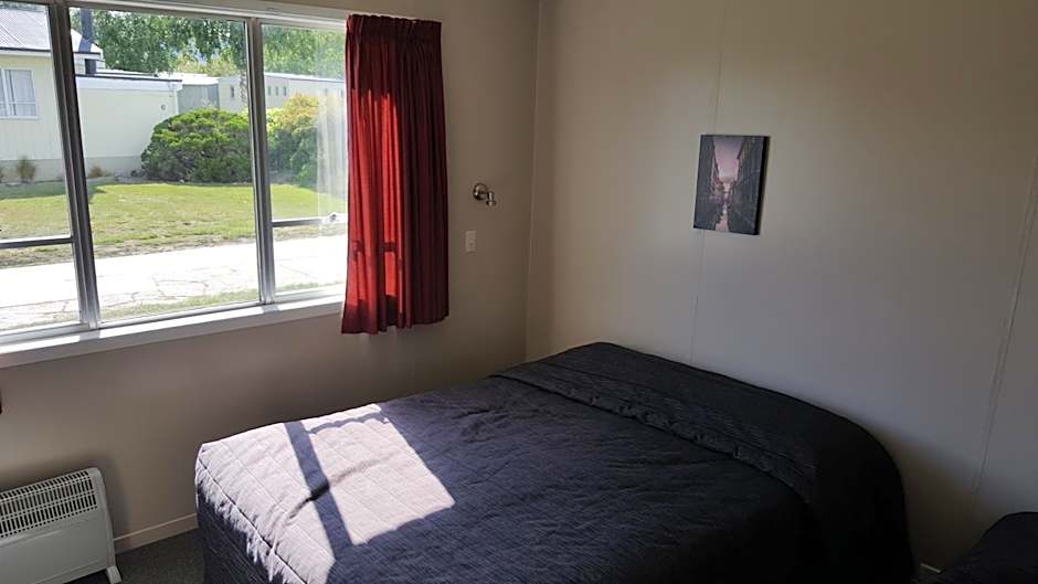 High Country Lodge, Motels & Backpackers