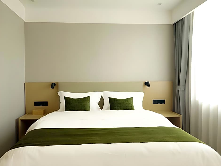 GreenTree Inn Exhibition Center University Road Hotel