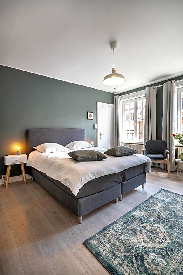 The Rose Suites