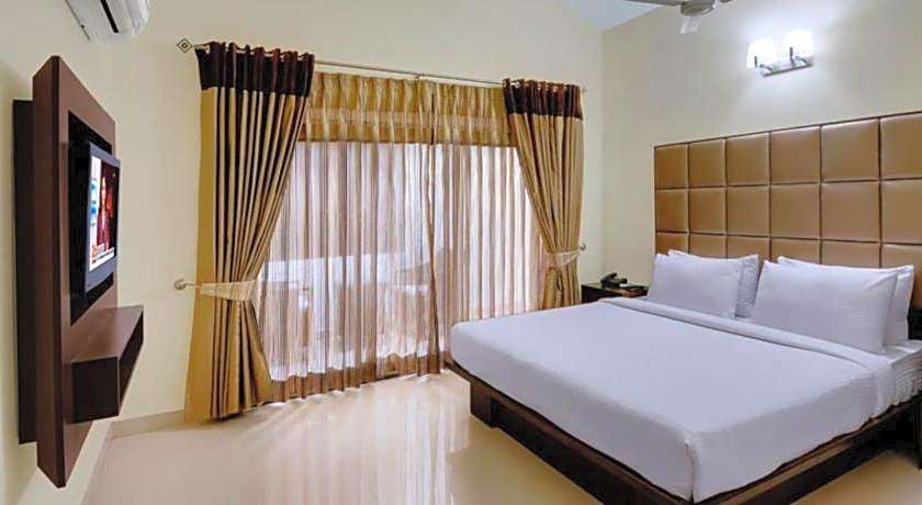 The Golden Suites & Spa Calangute Hotel