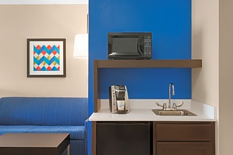 Queen Suite with Two Queen Beds and Additional Living Area