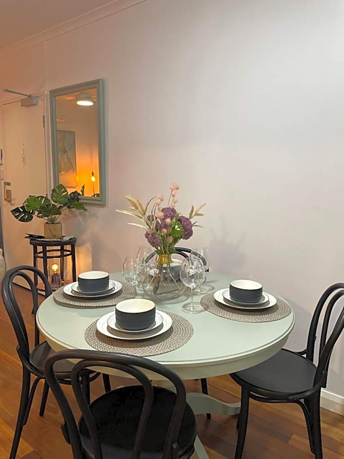 Compton Street Apartment
