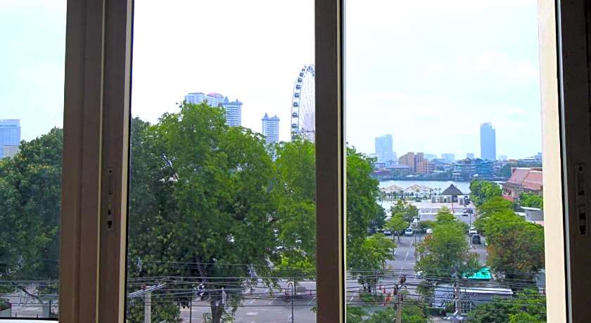 The Sunreno Hotel Bangkok