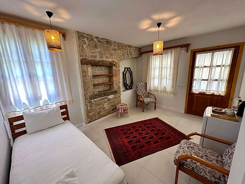 Eski Datca Otel