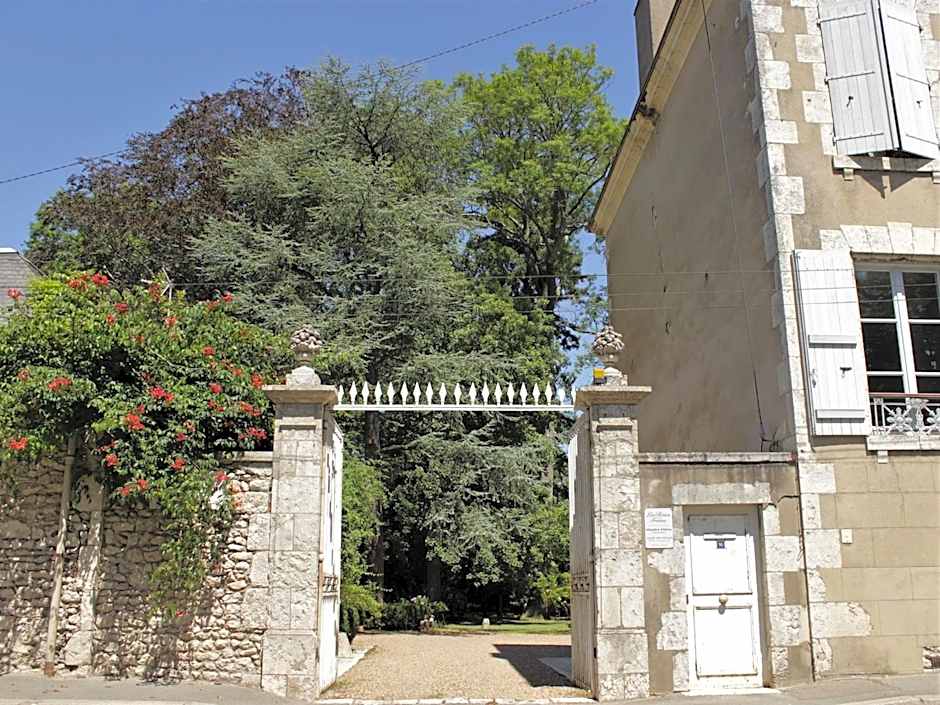 Chambre d'hotes Les Rives de la Tronne