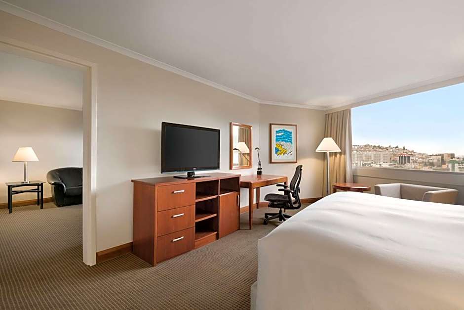 Photo 1 of 4 of 1 King Bed Suite