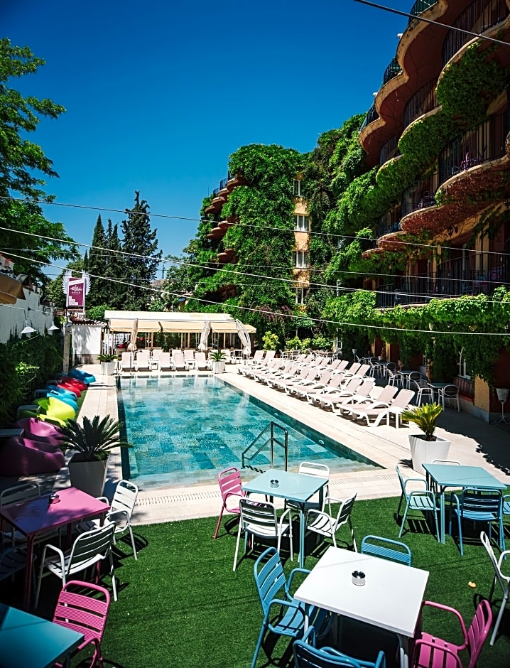 Los Angeles Spa Hotel Granada Spain Rates From Eur38