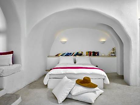 King Room with Pool View