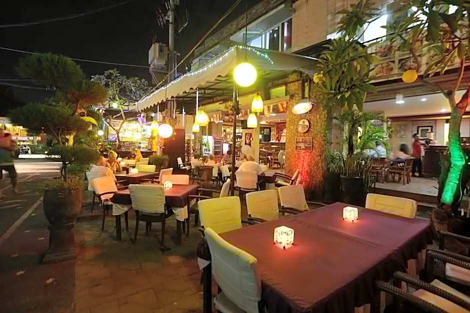 La Inn Hotel