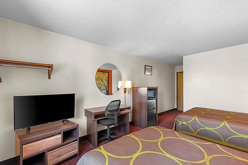 Super 8 by Wyndham Dumfries/Quantico