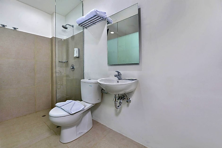 Hotel Urban Falatehan Blok M