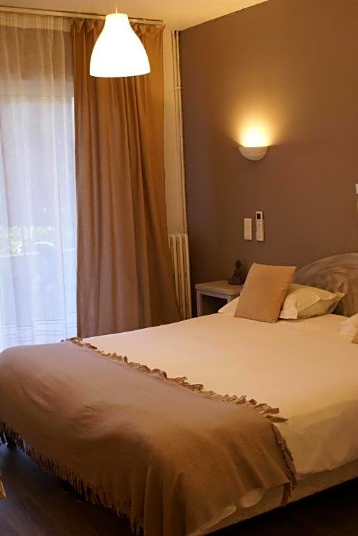 Le Petit Manoir Logis