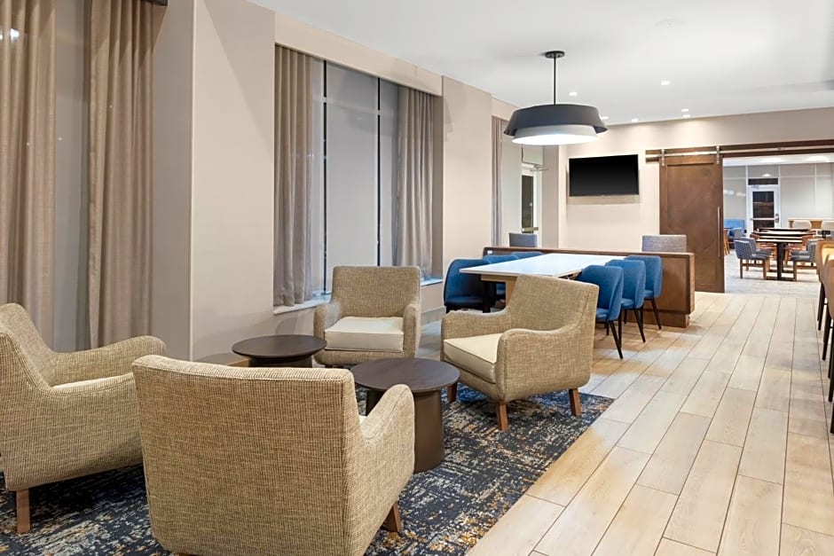 Hyatt Place Charlotte/University