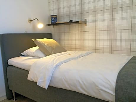 Double Room with Separate Bedroom