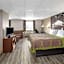 Super 8 by Wyndham Buffalo